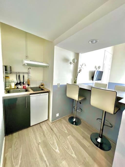Appartement Au Bord Des Berges + Parking Toulouse Buitenkant foto
